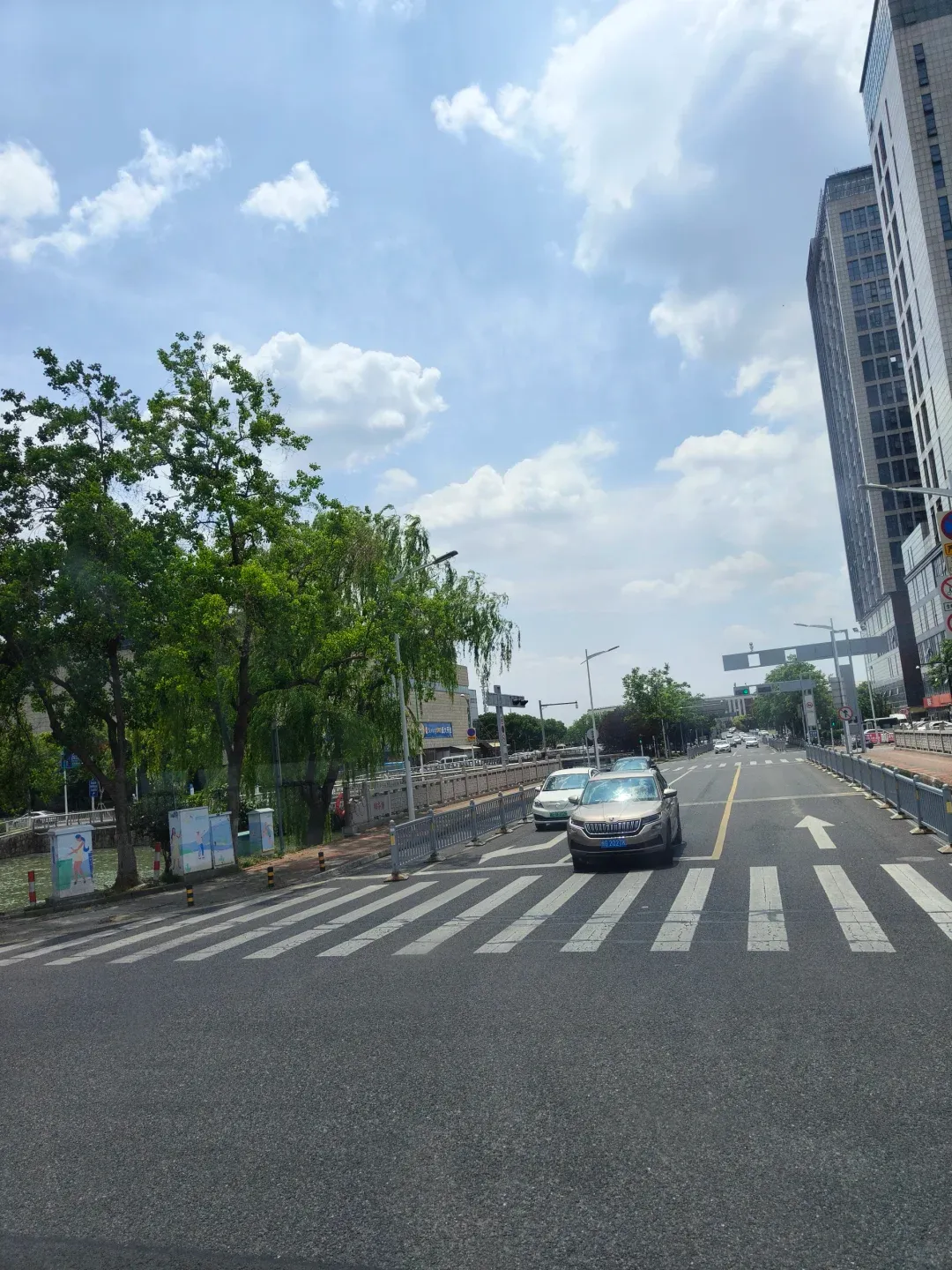 Suzhou: 10 Million People, But Feels Weirdly Sparse? What's Their Secret? 7