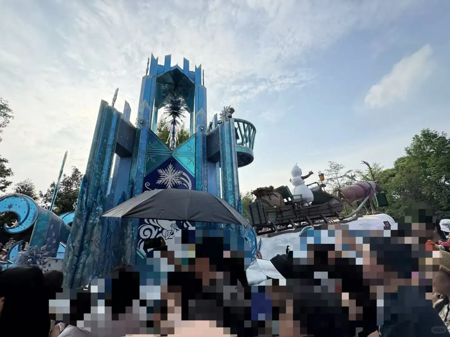 Shanghai Disneyland: The Most Magical Queue on Earth? 2